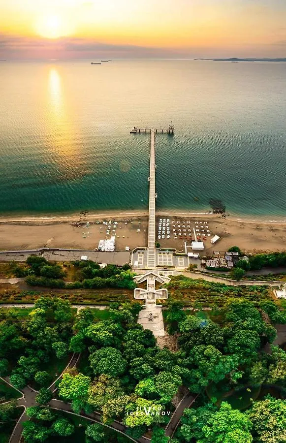 Кирил И Методий Апартамент Burgas Appartement